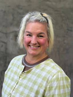 Kirsten Nelson